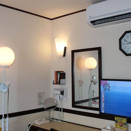 Toyoko Inn Kobe Sannomiya-Eki Higashi Dış mekan fotoğraf