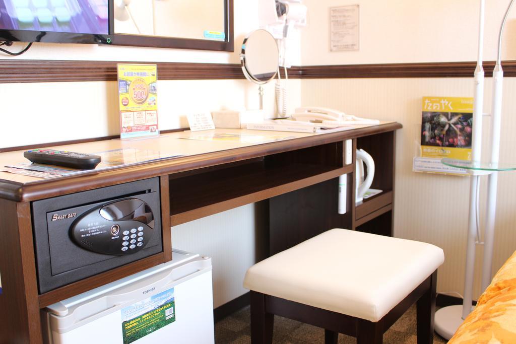 Toyoko Inn Kobe Sannomiya-Eki Higashi Dış mekan fotoğraf
